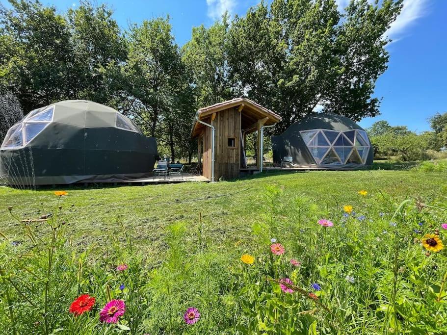 Dome Insolite Lichen Jacuzzi Et Petits-Dejeuners Inclus Gondrin Extérieur photo